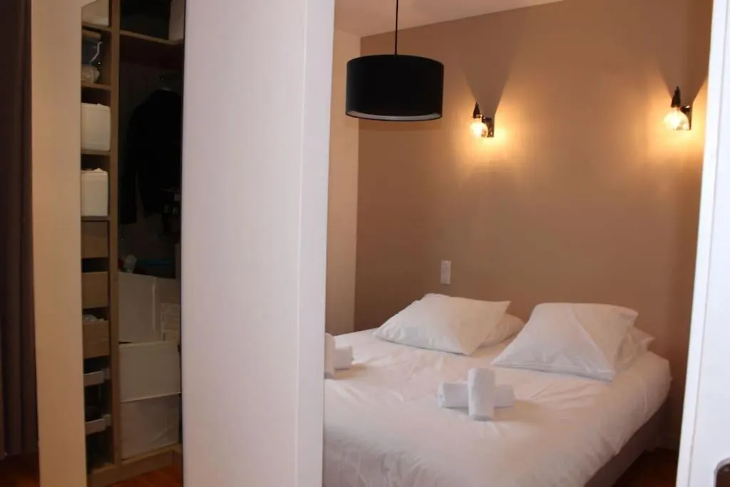 Le Jane : Centre Ville, Garage, Balcon Annecy Apartment